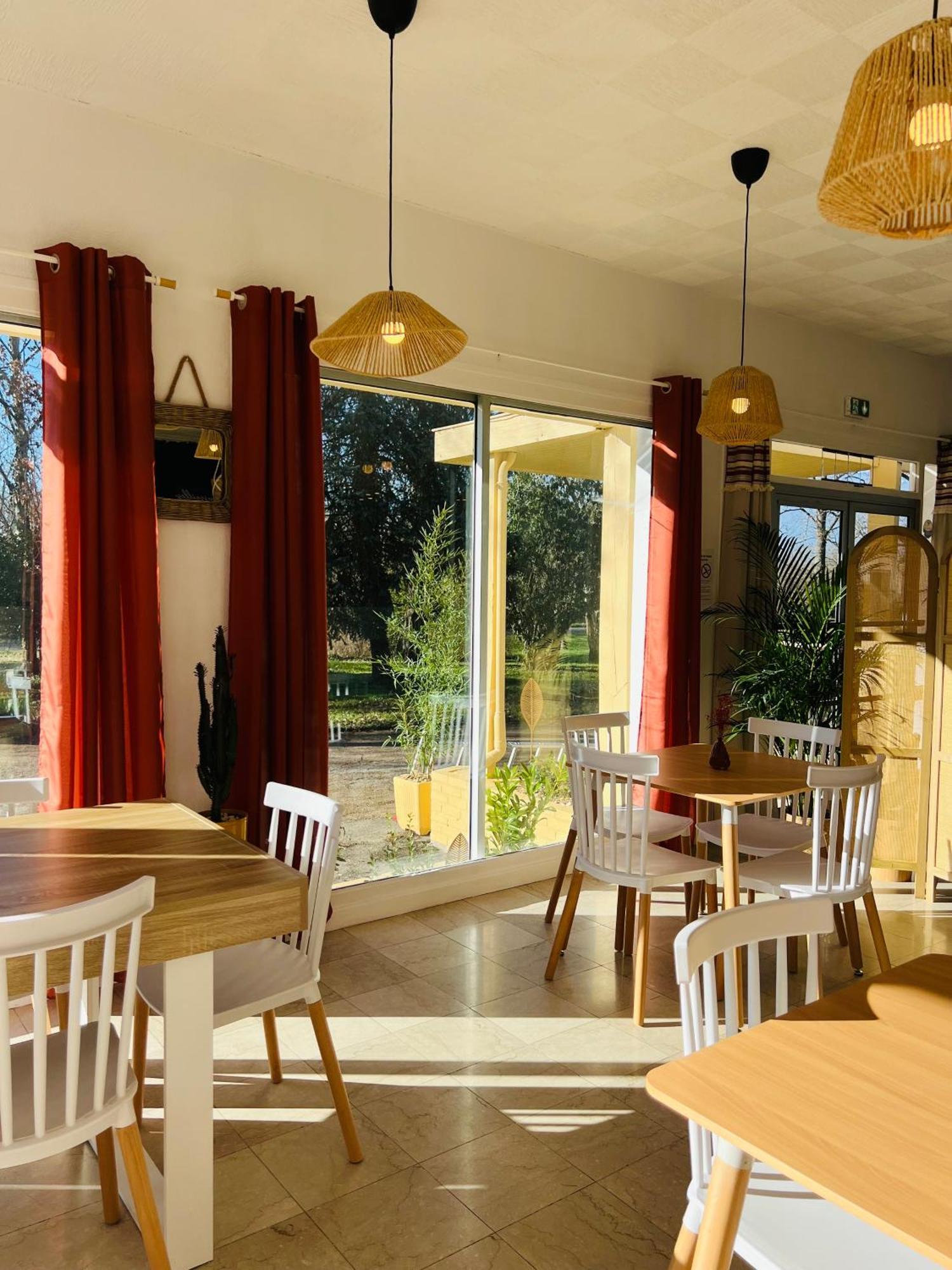Motel Les Broussailles Mesves-sur-Loire 외부 사진