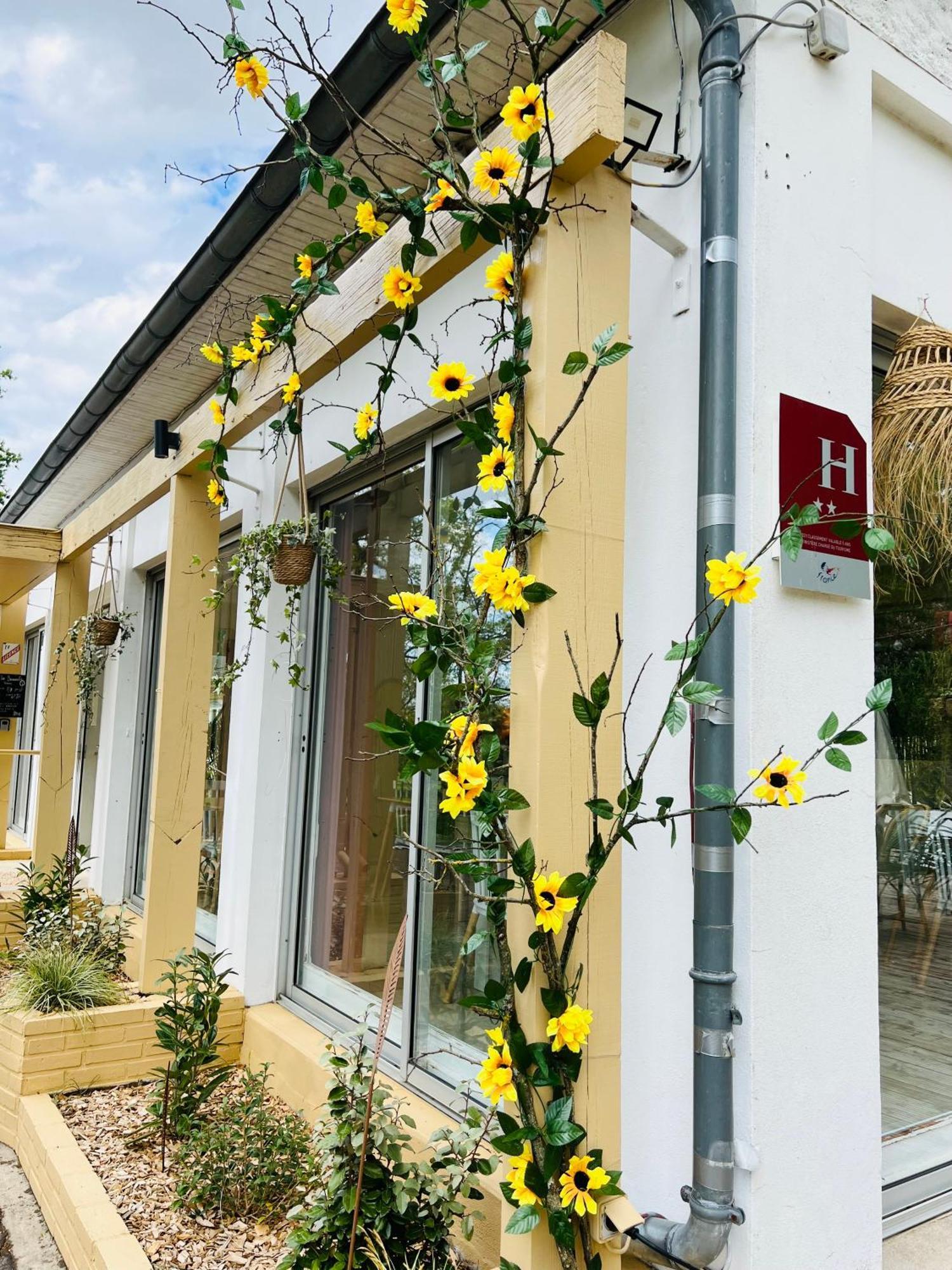 Motel Les Broussailles Mesves-sur-Loire 외부 사진