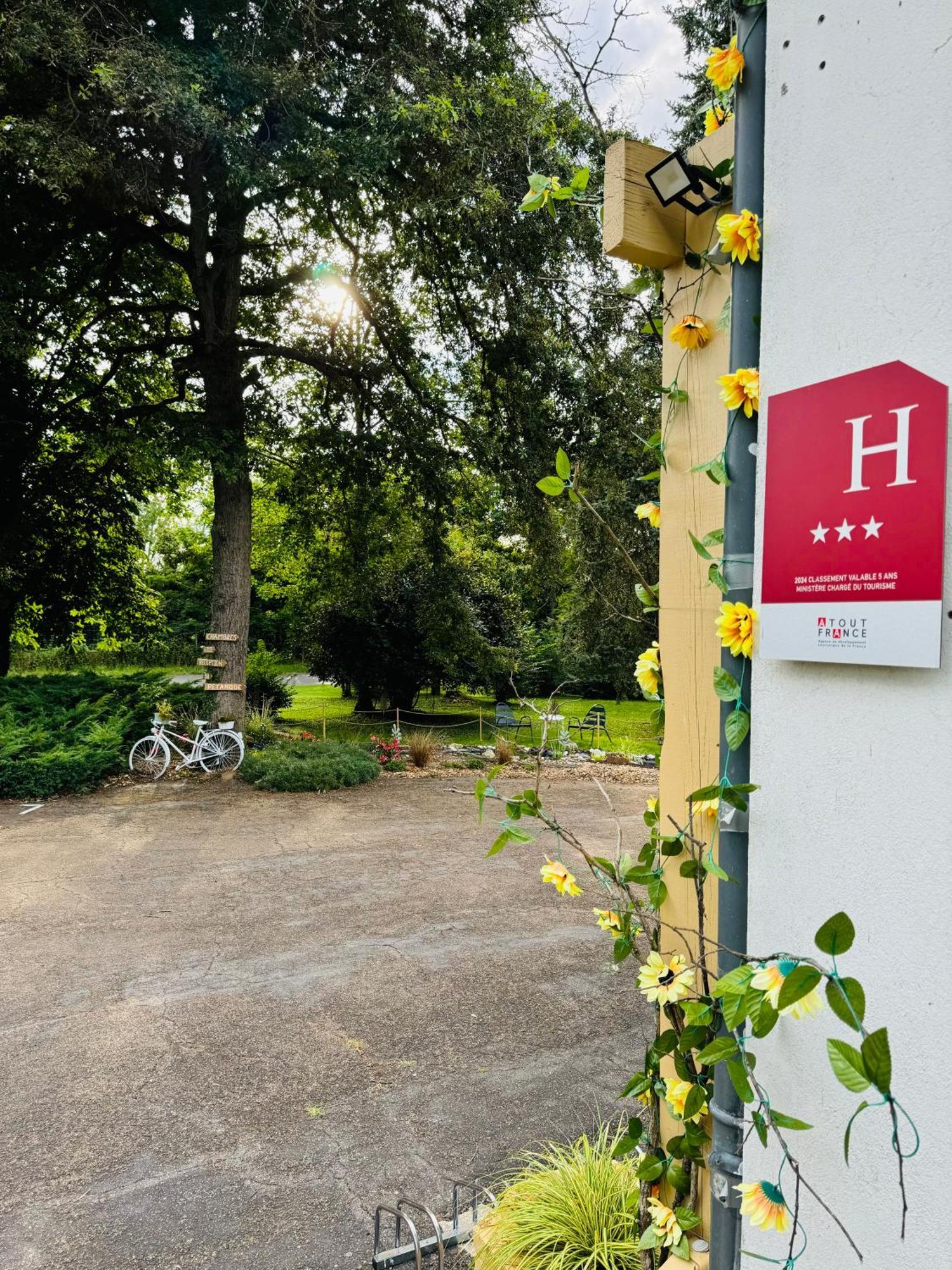 Motel Les Broussailles Mesves-sur-Loire 외부 사진